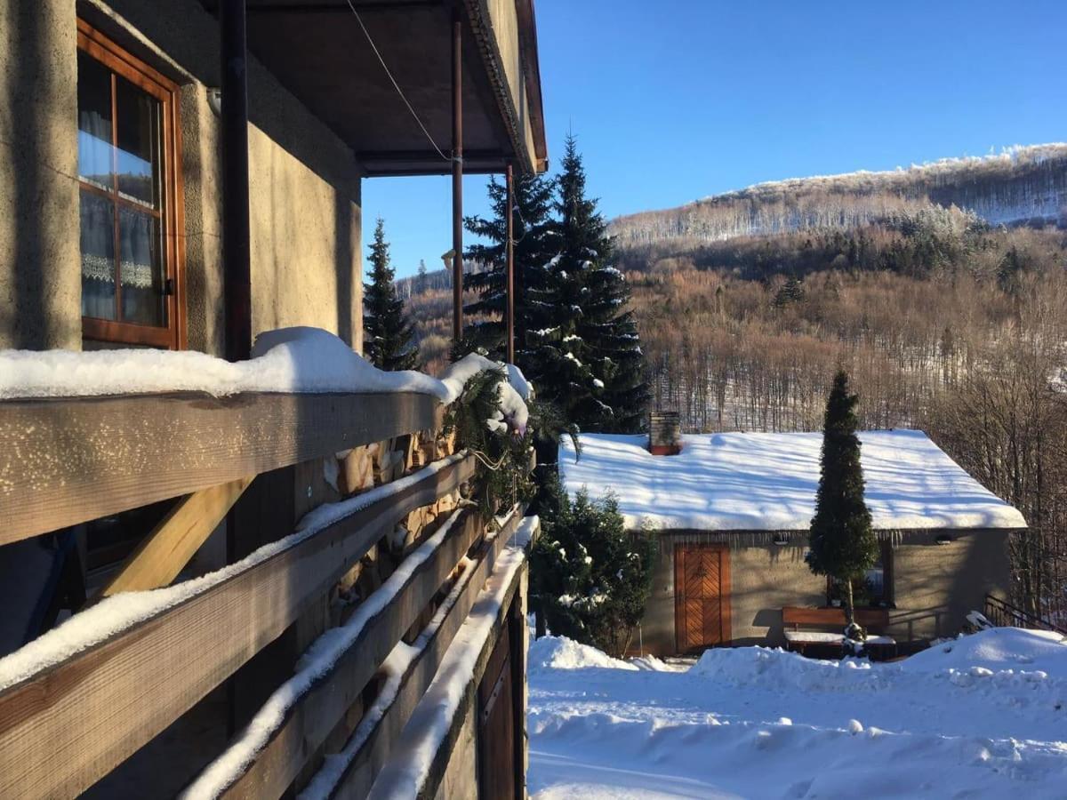 Ferienhaus Bungalovy U Haliny - Tyra Natura Trinec